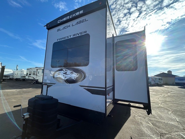 2026 Forest River Cherokee Timberwolf Black Label 39DKBL in detroit lakes MN