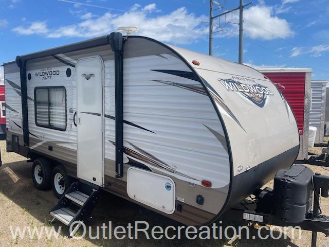 2019 Forest River Wildwood X-Lite 171RBXL in clearwater MN