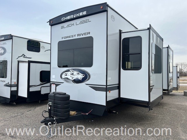 2026 Forest River Cherokee Timberwolf Black Label 39DKBL in clearwater MN