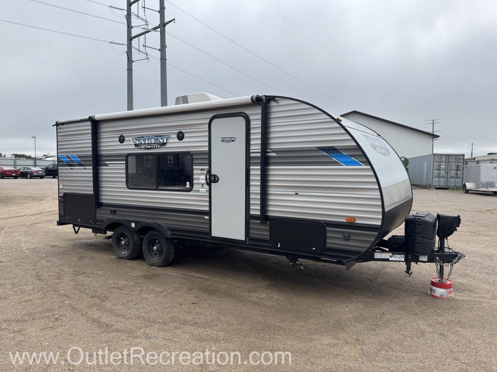 2021 Forest River Salem Cruise Lite 19DBXL in clearwater MN