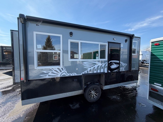 2027 Ice Castle OUTLANDER 8X17V in detroit lakes MN