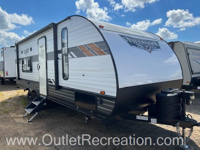 2021 Forest River Wildwood X-Lite 241QBXL in clearwater MN