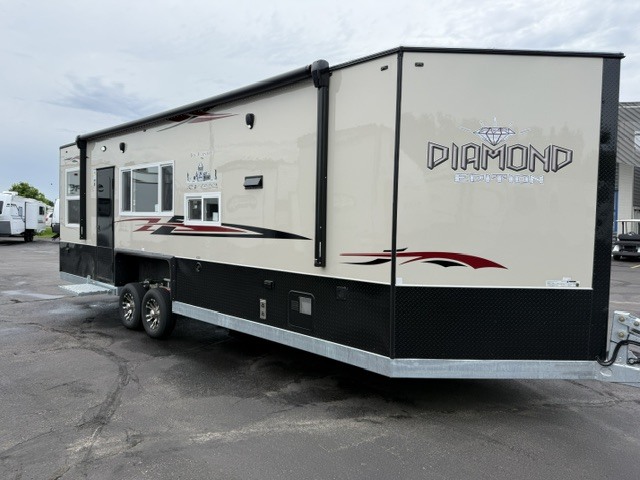 2027 Ice Castle Diamond Edition 8X26V in detroit lakes MN