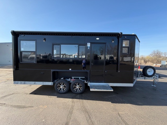 2027 Ice Castle SASQUATCH 8X19 in detroit lakes MN