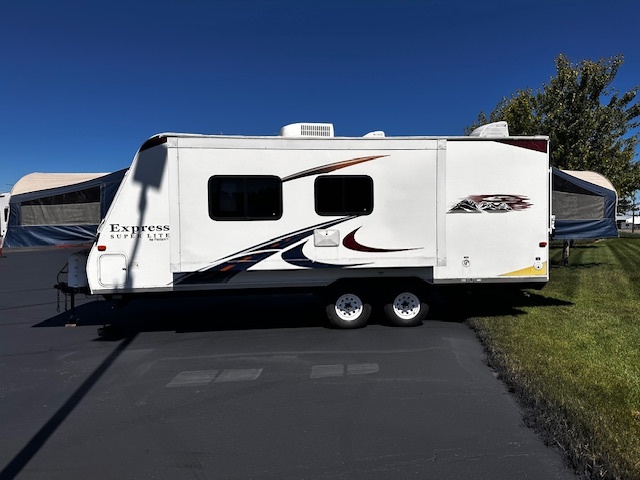 2011 Keystone Passport Super-Lite 235 EXP in detroit lakes MN