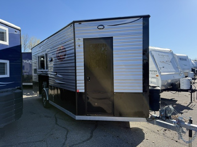 2027 Ice Castle LOW HYBRID 8X17 in detroit lakes MN