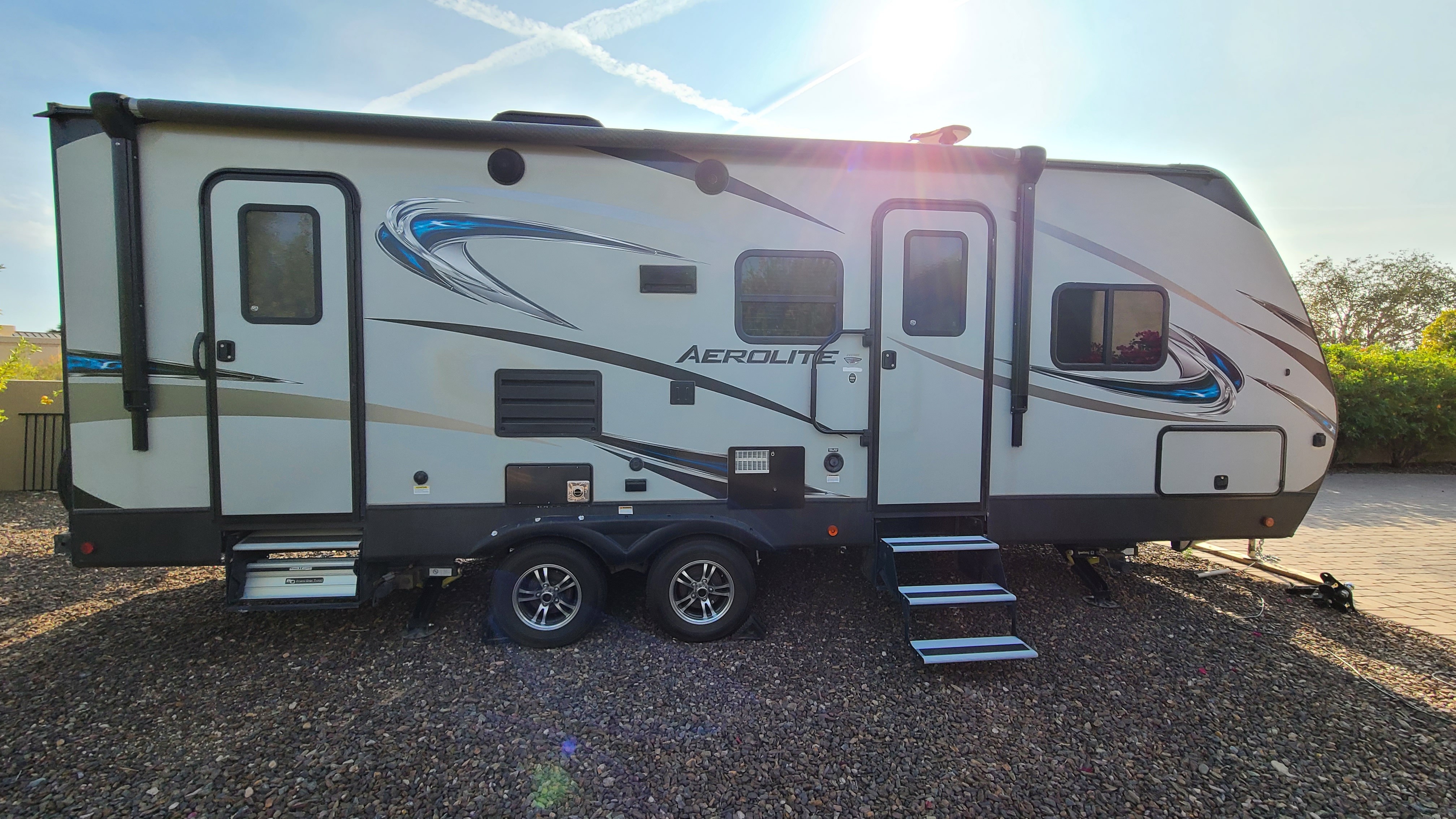 2018 Dutchmen AEROLITE 2423BH RV