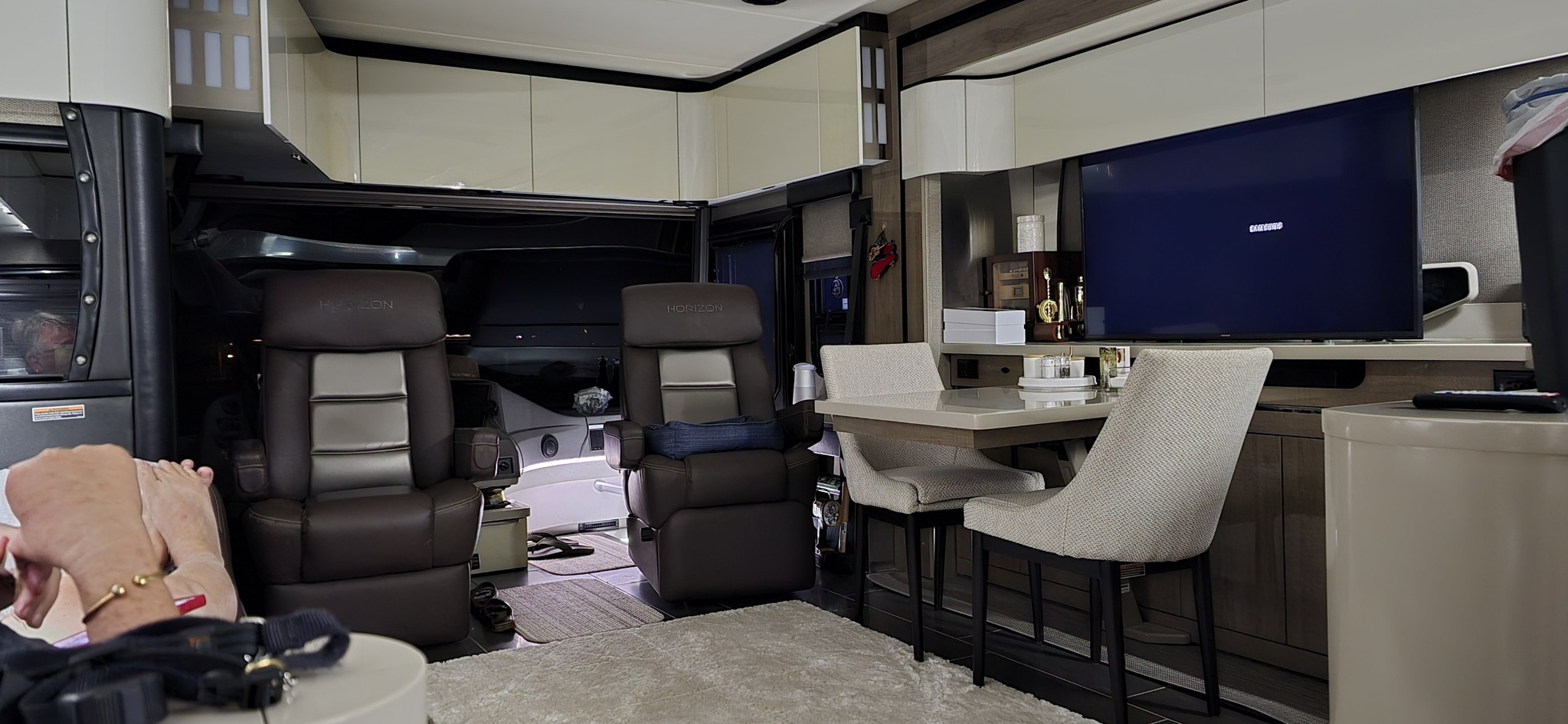 2019 Winnebago HORIZON 40A in brentwood CA