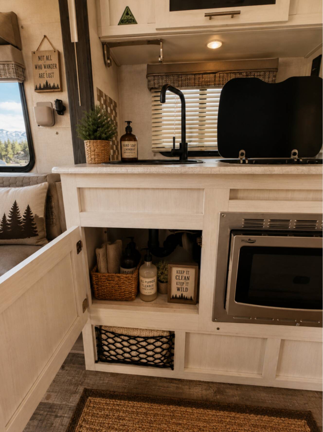 A photo of this 2022 Forest River R-Pod Hood River 190