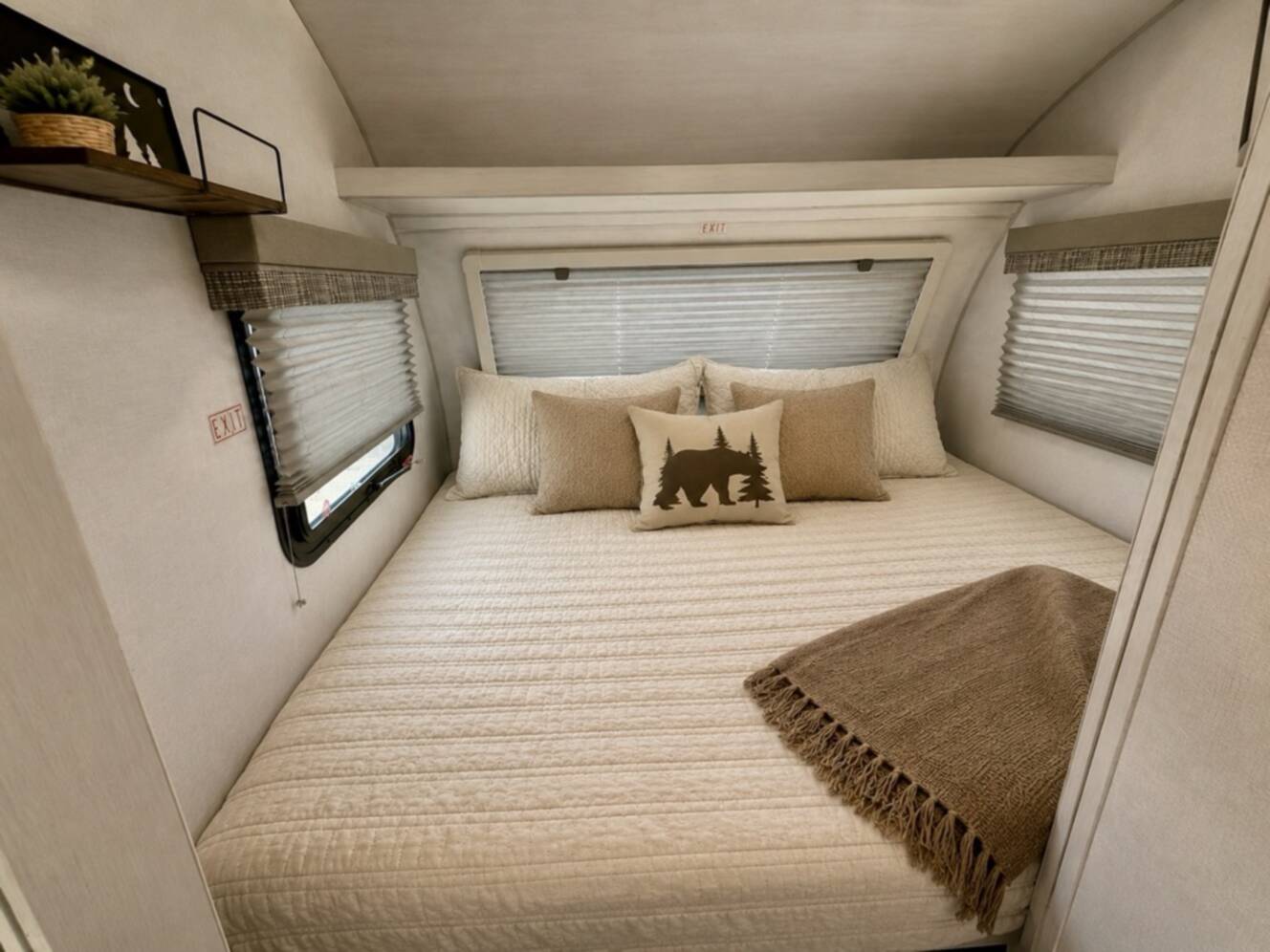 A photo of this 2022 Forest River R-Pod Hood River 190