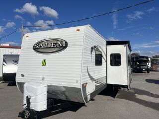 2011 FOREST RIVER SALEM 30QBSS