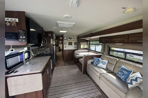 2018 Forest River GEORGETOWN 5 SERIES 36B5 in lockport NY