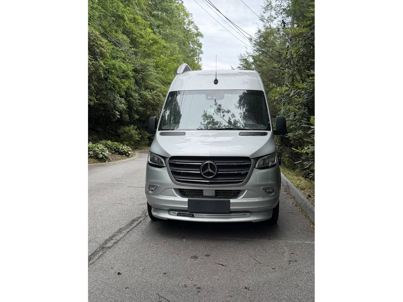 A photo of this 2022 Airstream TOMMY BAHAMA INTERSTATE 19