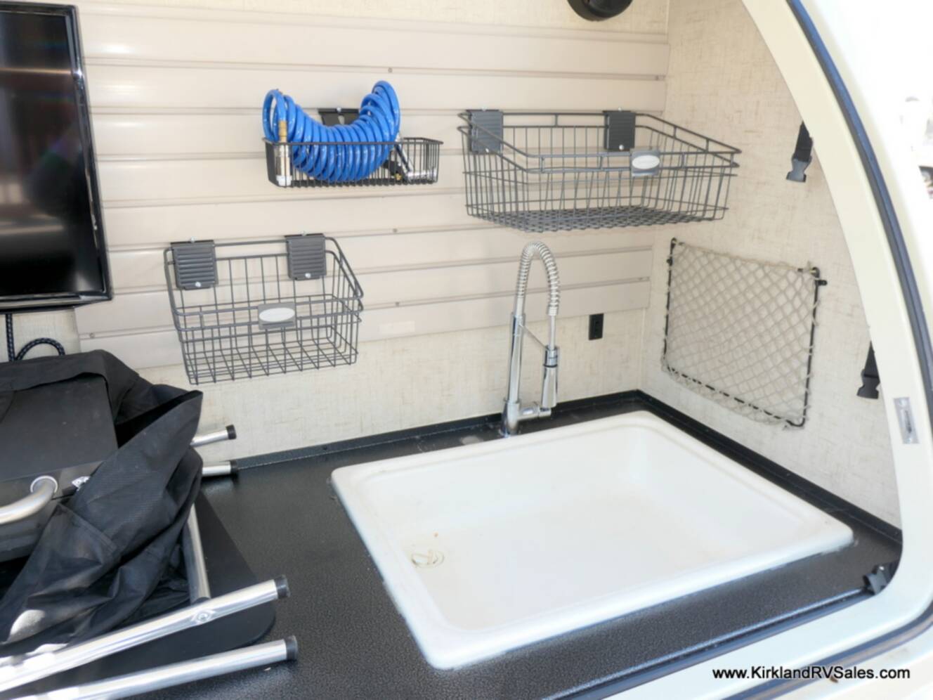 A photo of this 2016 Forest River R-POD 183G