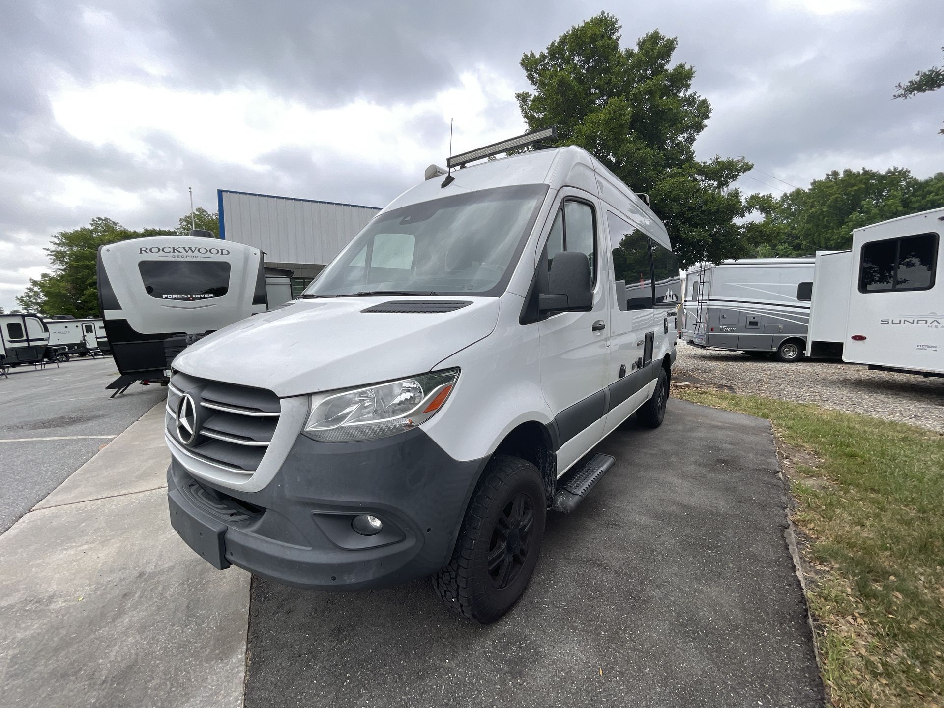 2022 Thor Motor Coach Sanctuary 19L in colfax NC