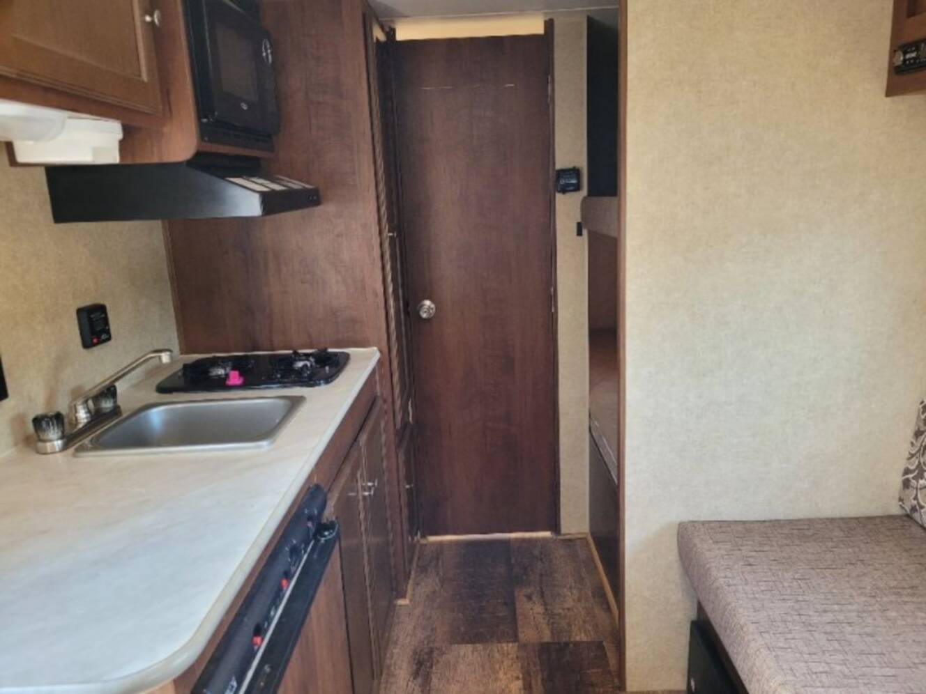 A photo of this 2014 Jayco Jay Flight Swift SLX 184BH