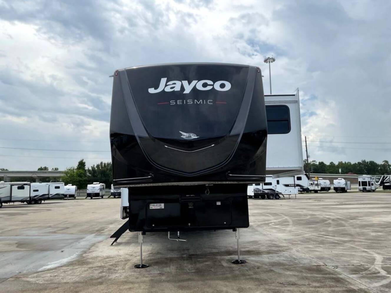 A photo of this 2026 Jayco Seismic 395