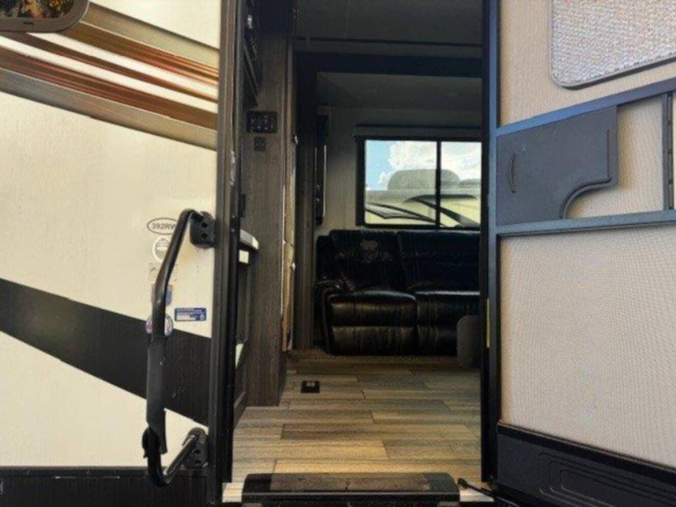 A photo of this 2020 Heartland Road Warrior RW 392