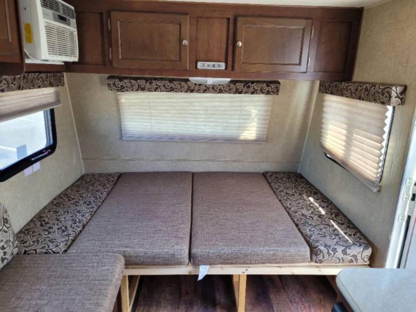 A photo of this 2014 Jayco Jay Flight Swift SLX 184BH