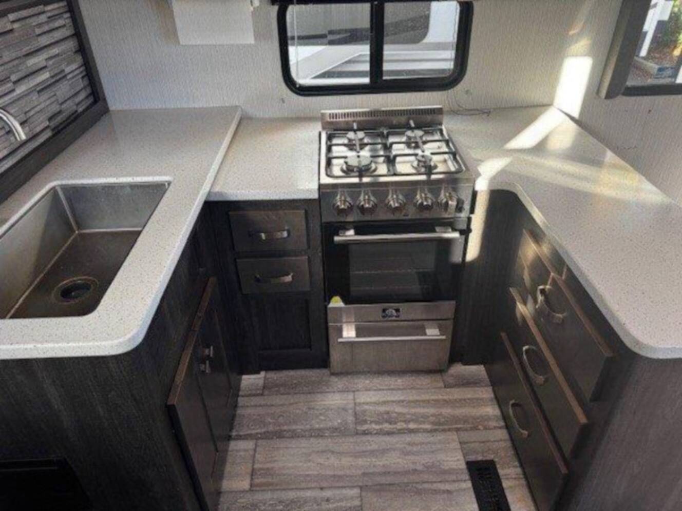 A photo of this 2020 Heartland Road Warrior RW 392