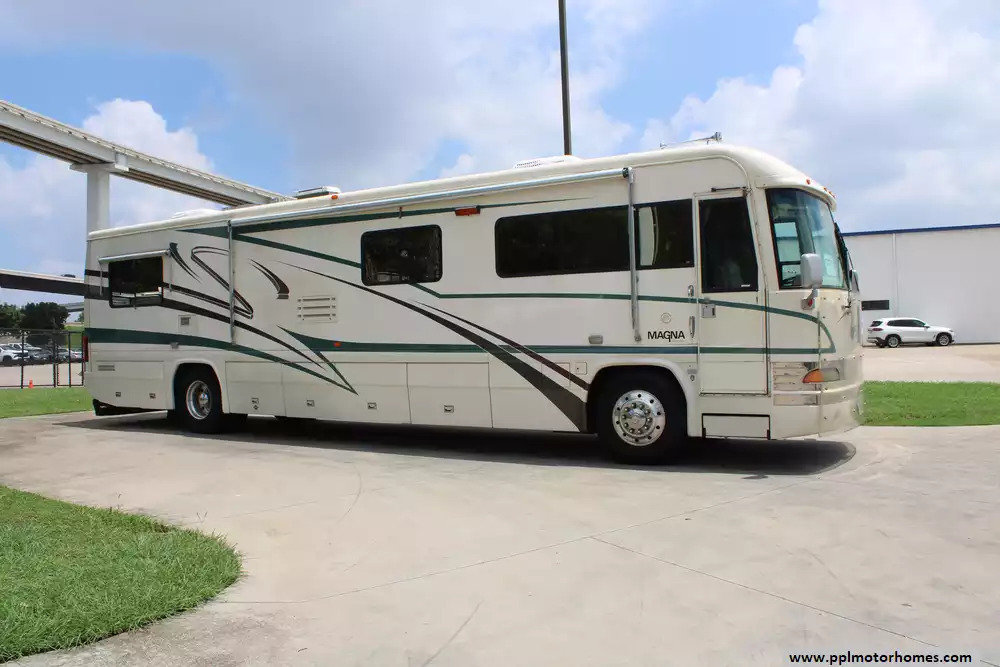 2000 Country Coach MAGNA in houston TX