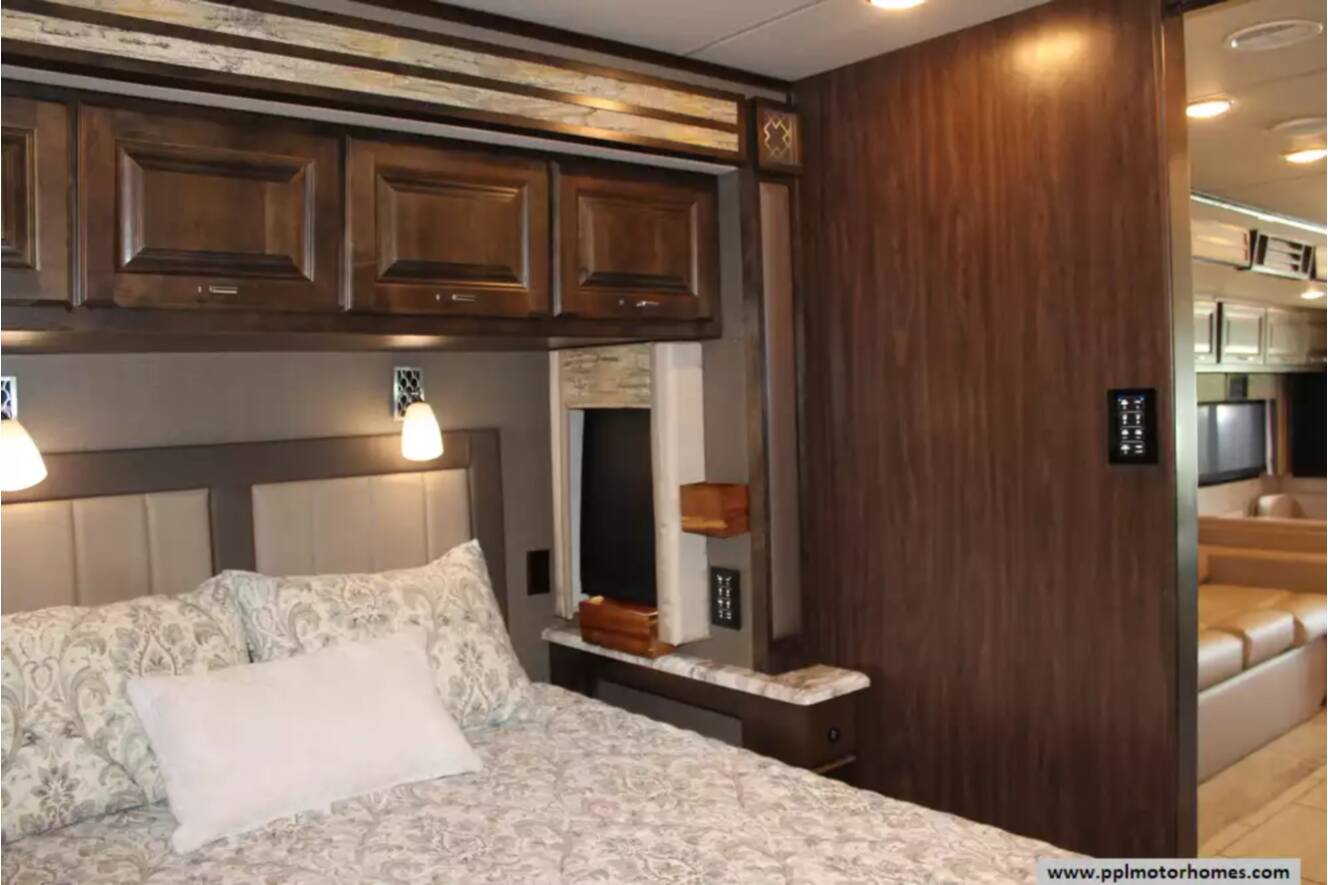 A photo of this 2019 Tiffin Allegro Open Road 36LA
