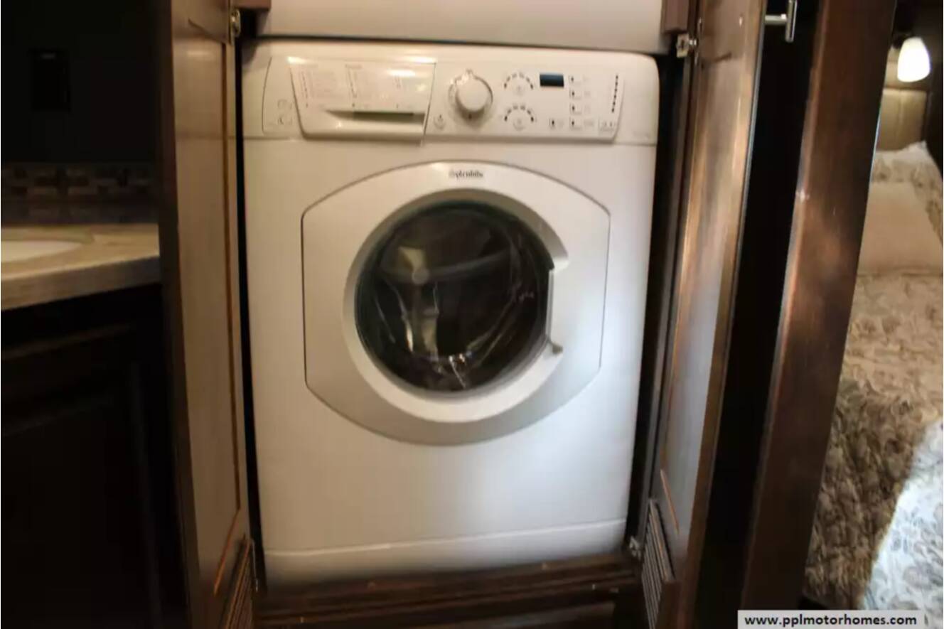 A photo of this 2019 Tiffin Allegro Open Road 36LA