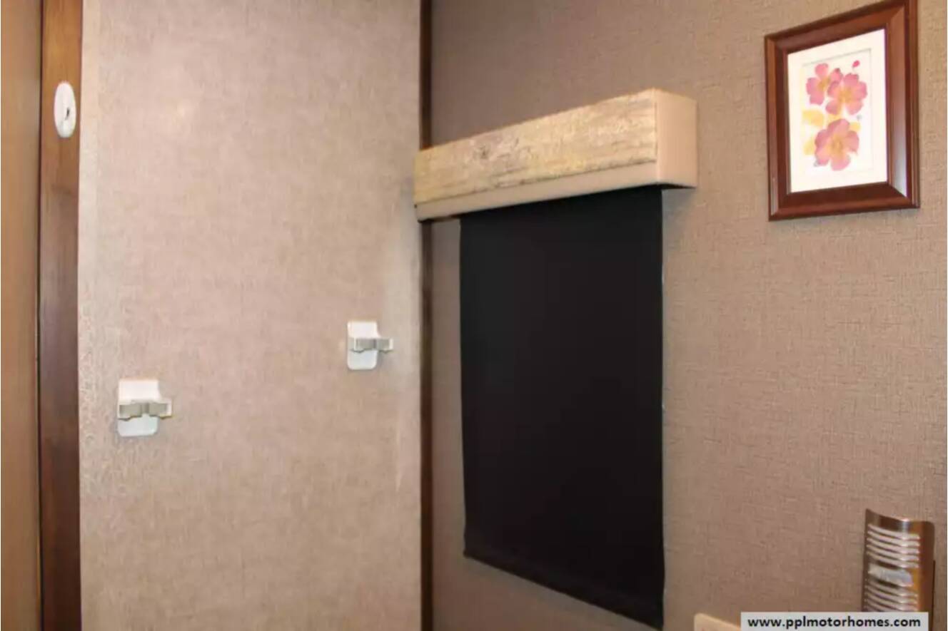 A photo of this 2019 Tiffin Allegro Open Road 36LA
