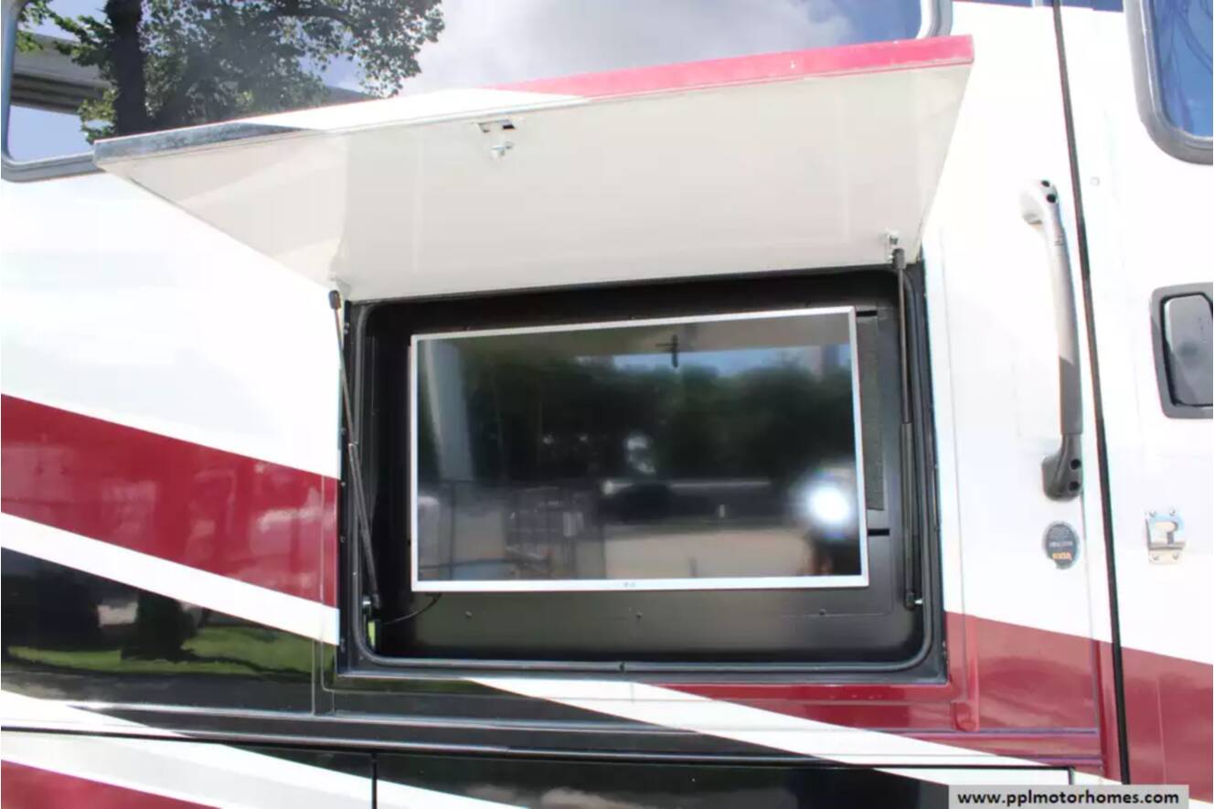 A photo of this 2019 Tiffin Allegro Open Road 36LA