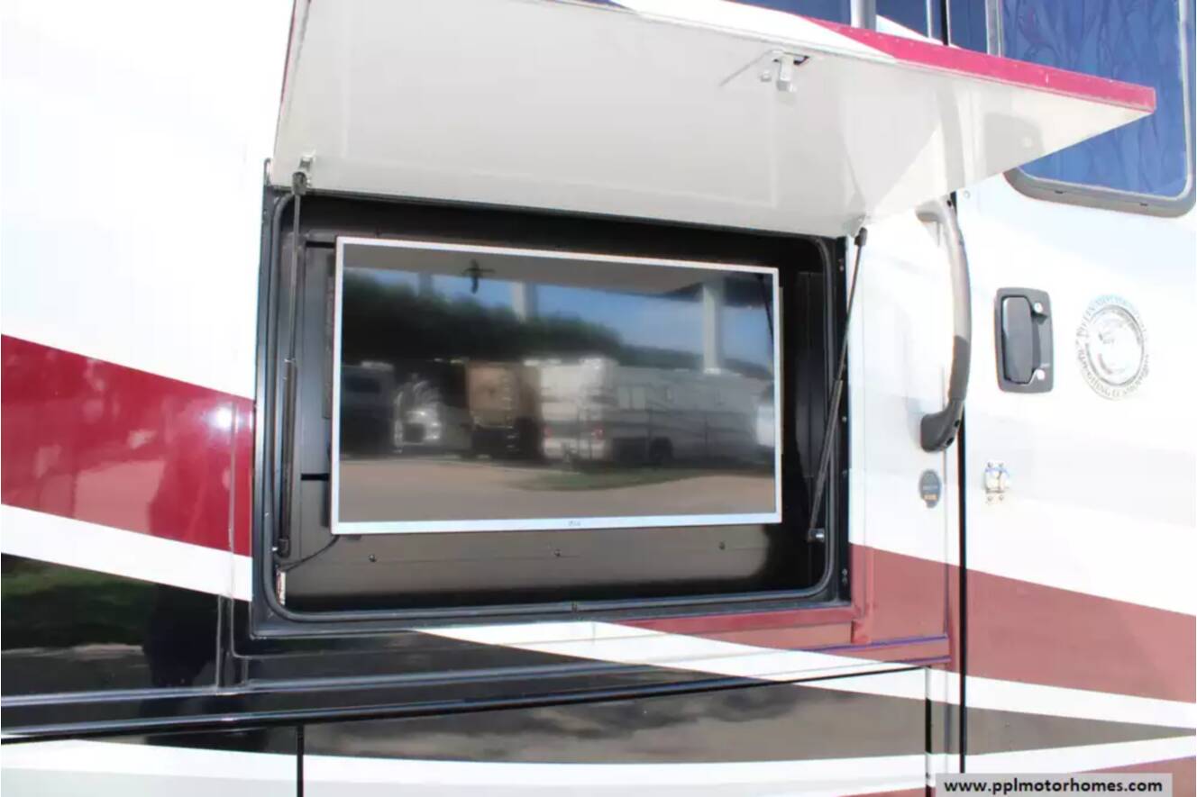 A photo of this 2019 Tiffin Allegro Open Road 36LA