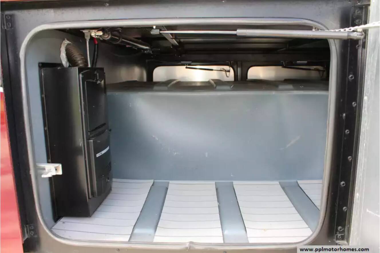 A photo of this 2019 Tiffin Allegro Open Road 36LA