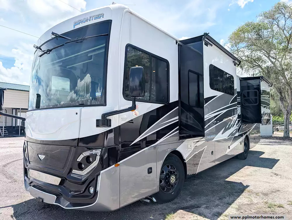 2026 Fleetwood Frontier 38RT in summerfield FL