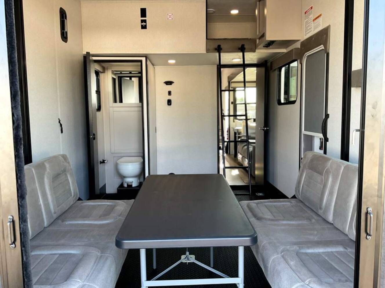 A photo of this 2026 Jayco Seismic 395
