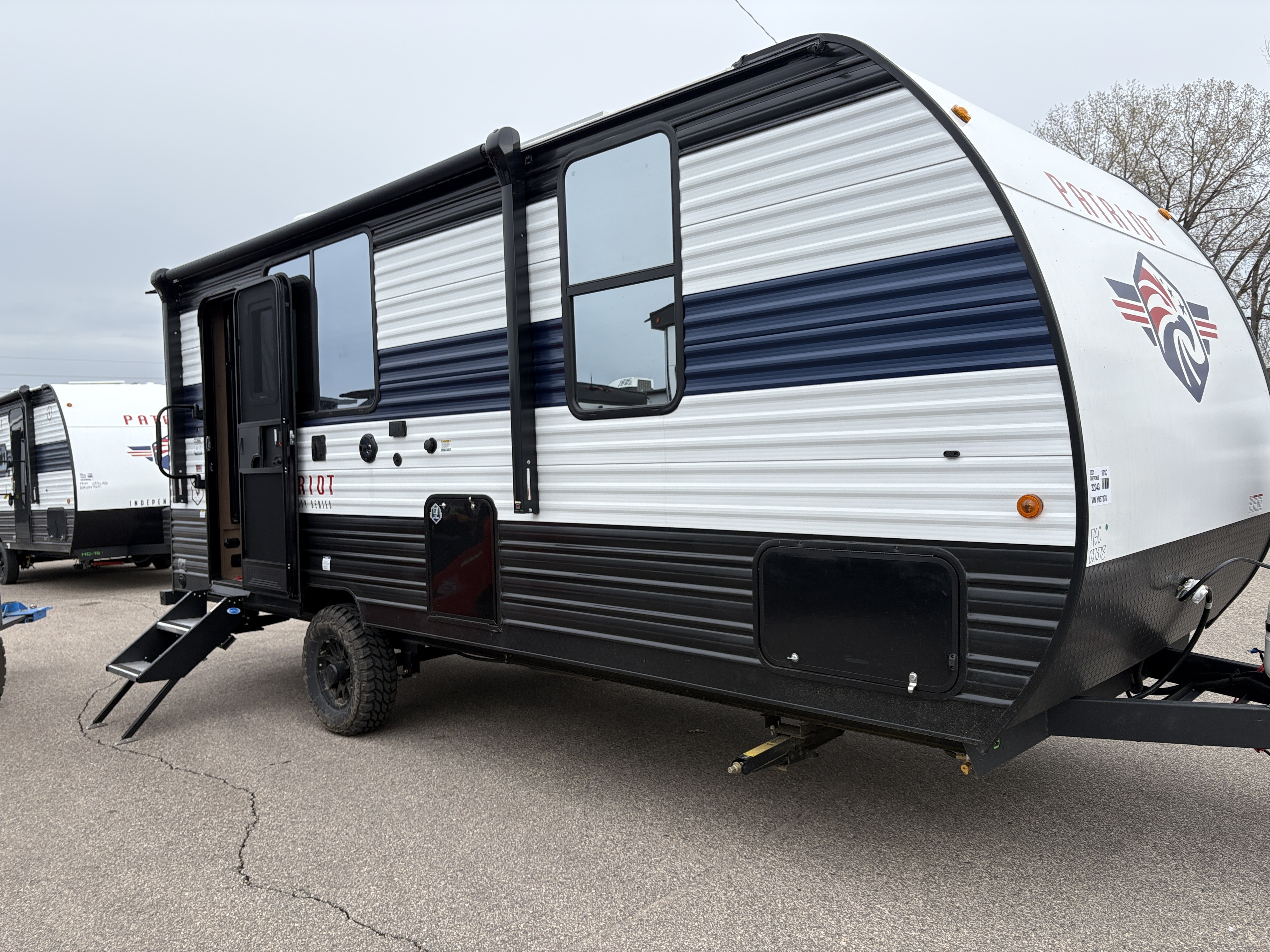 2025 Forest River Cherokee Wolf Pup 17SC RV