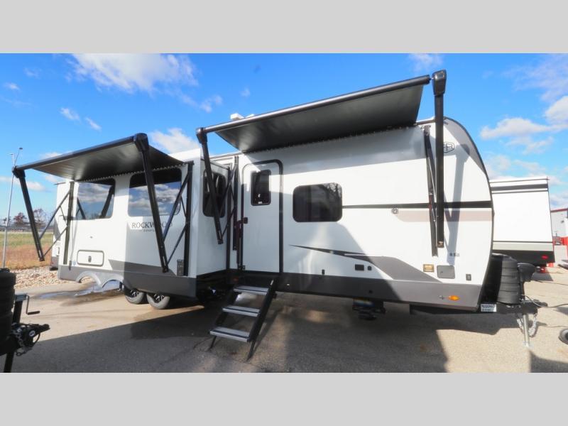2026 Forest River Rockwood Signature Ultra Lite 8336BH in muskegon MI