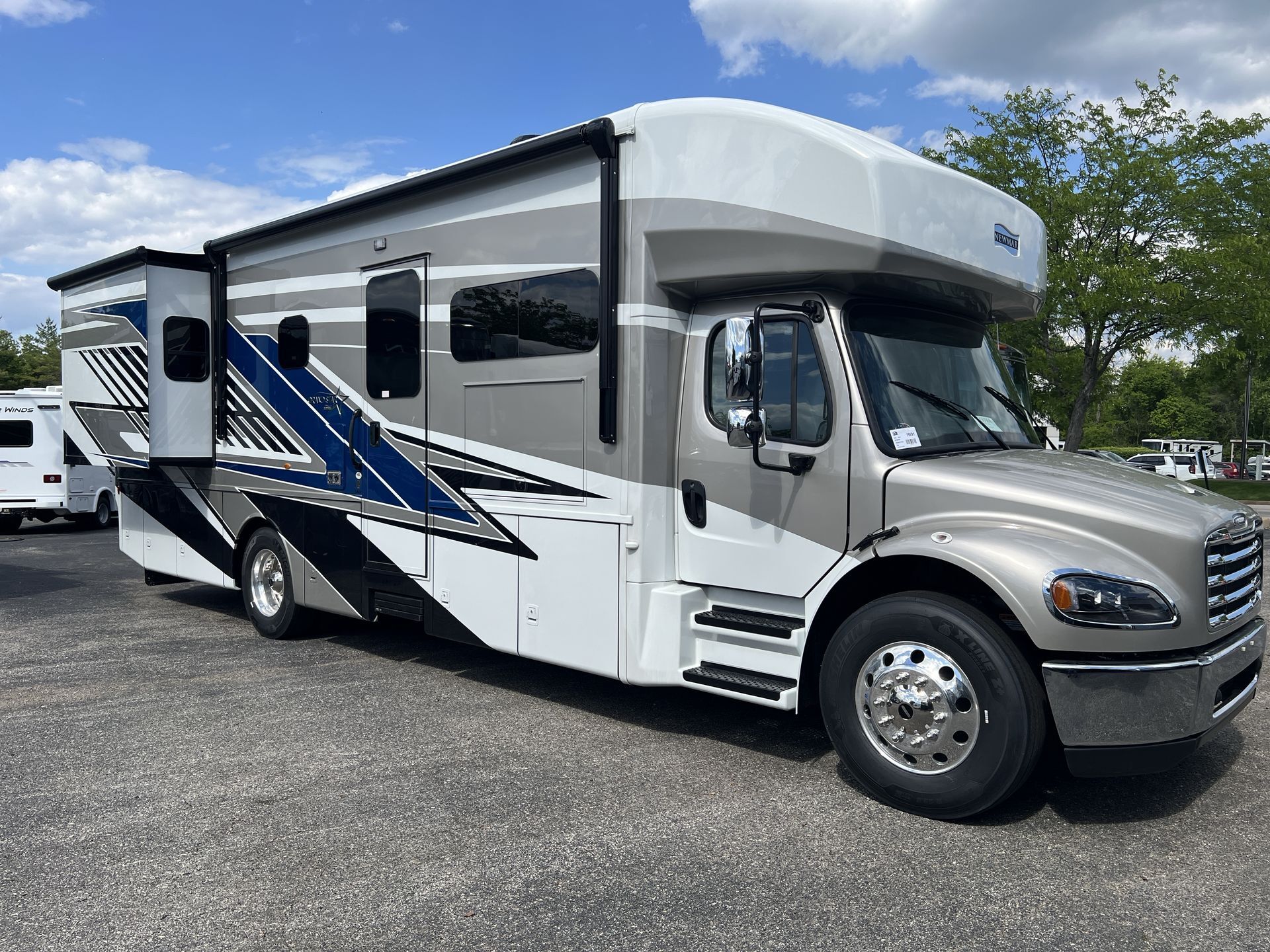 2026 Newmar Grand Star 3444 in eureka MO