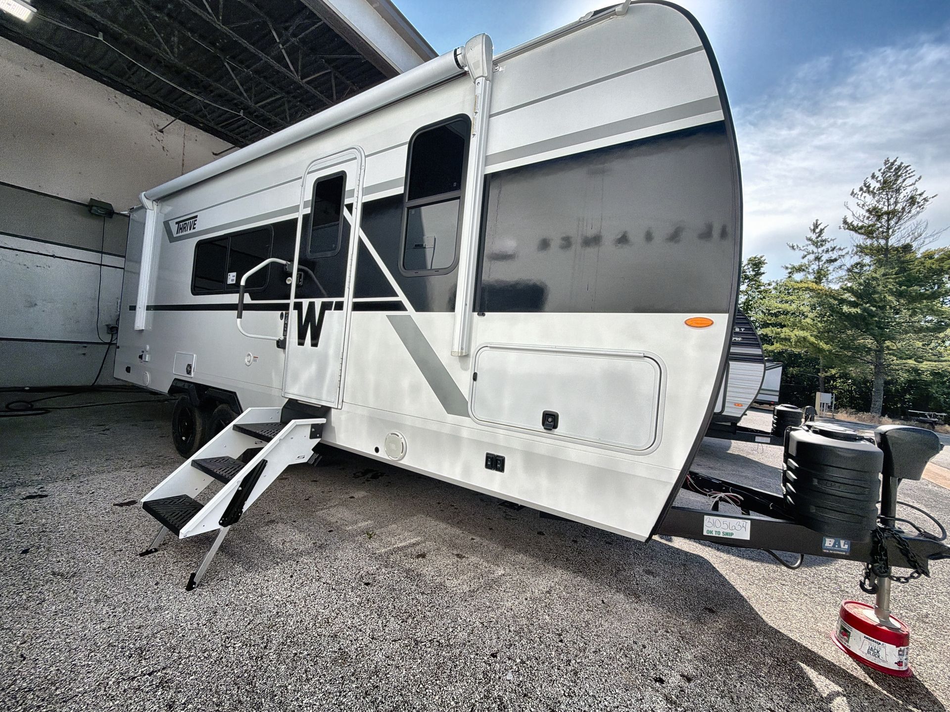 2026 Winnebago Thrive 22MLS in eureka MO