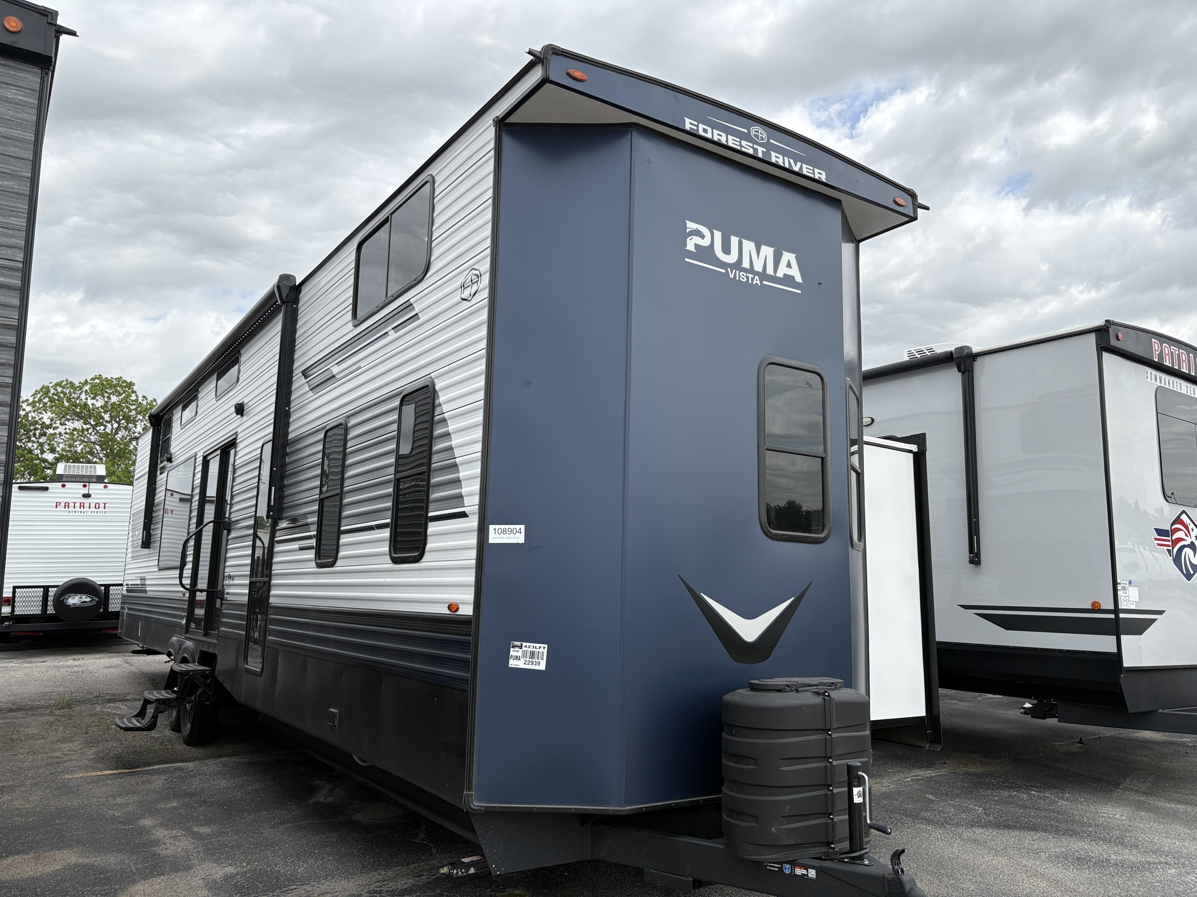 2026 Forest River Puma Vista 423LFT RV