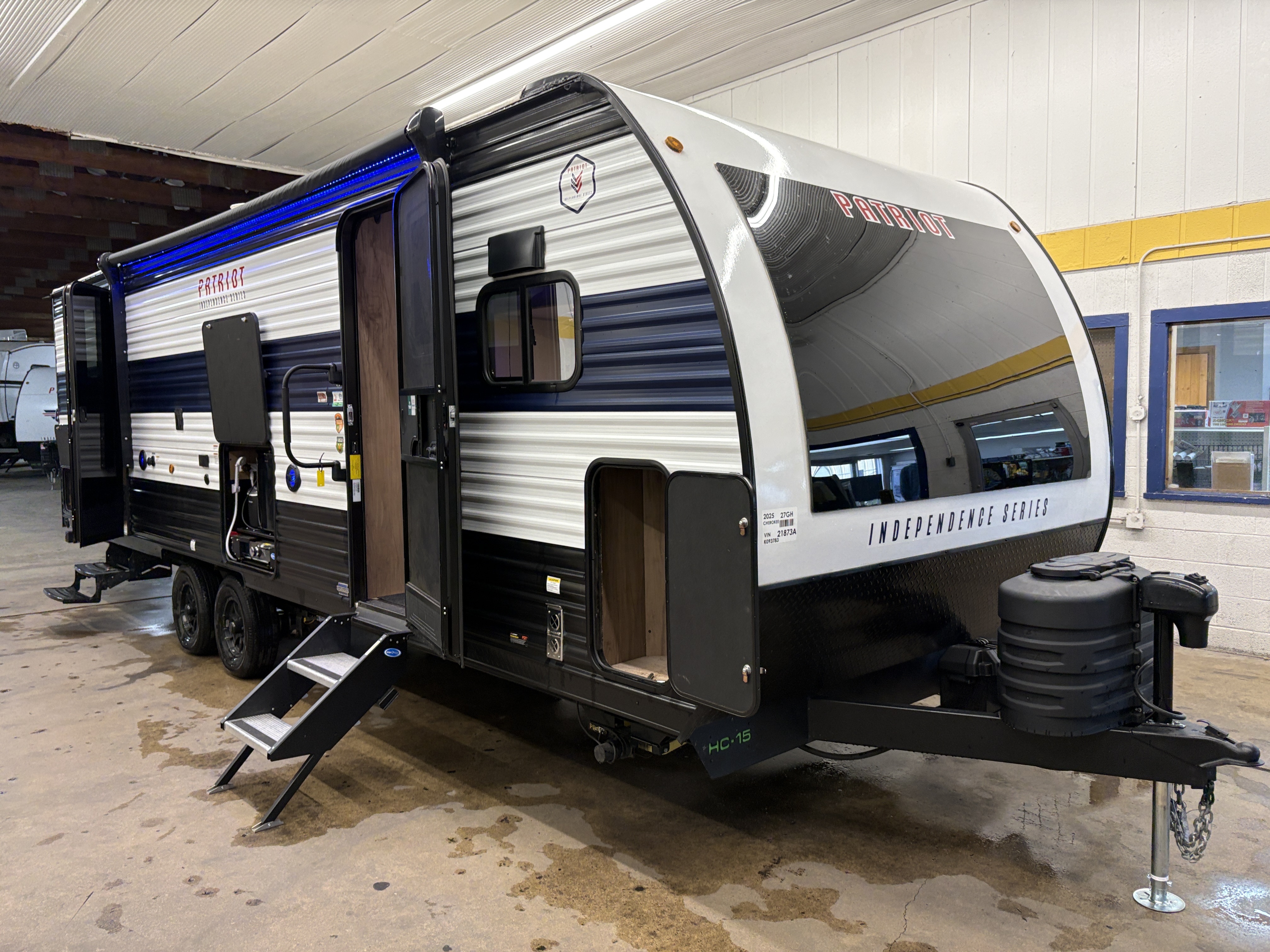 2025 Forest River Cherokee Grey Wolf 27GH RV