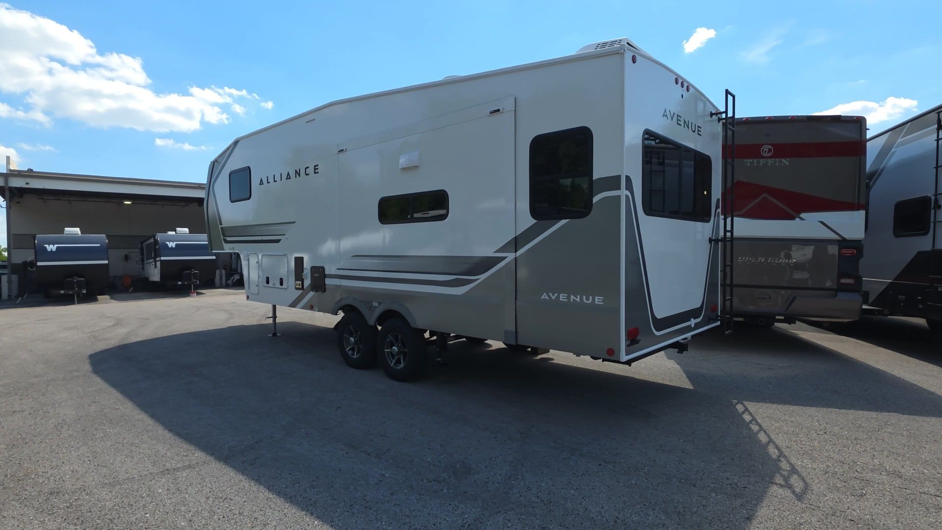 2027 Alliance Rv Avenue 25RL in eureka MO