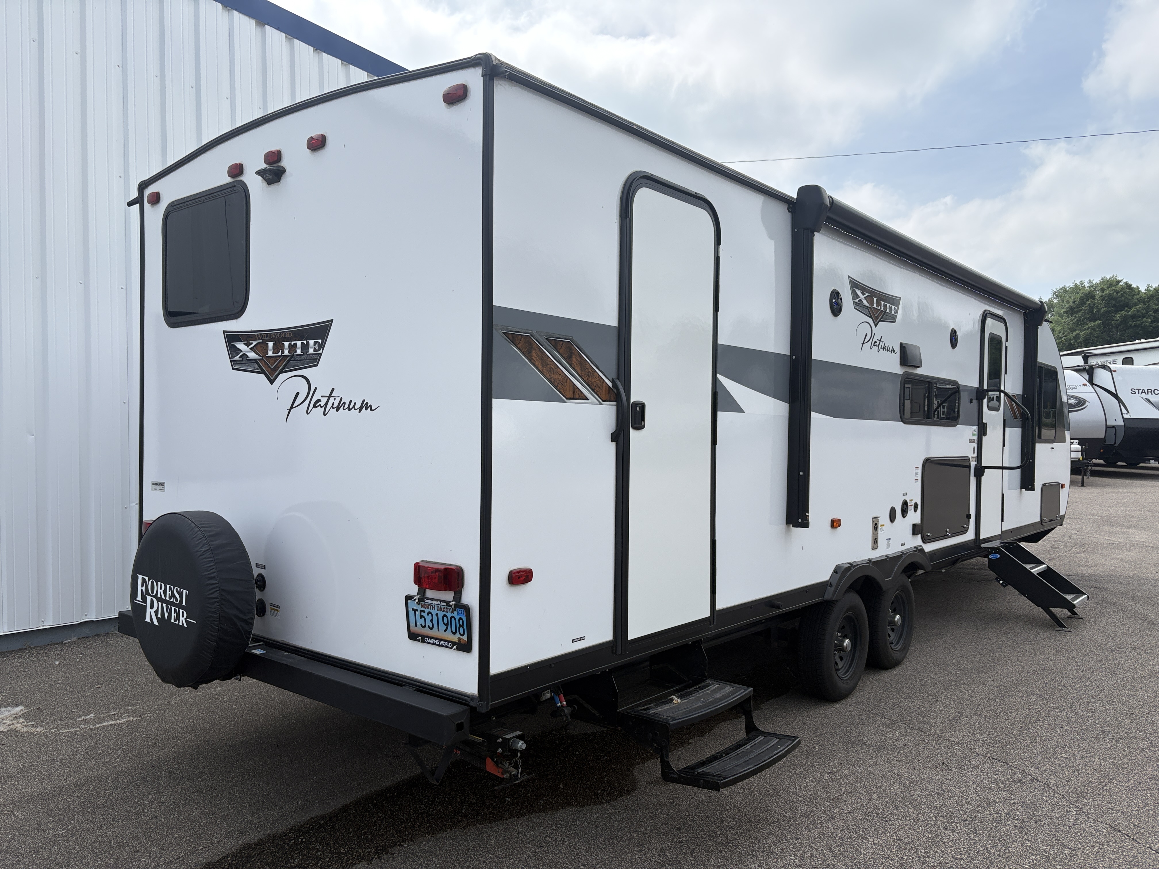 2024 Forest River Wildwood X-Lite 263BHXLX in shakopee MN