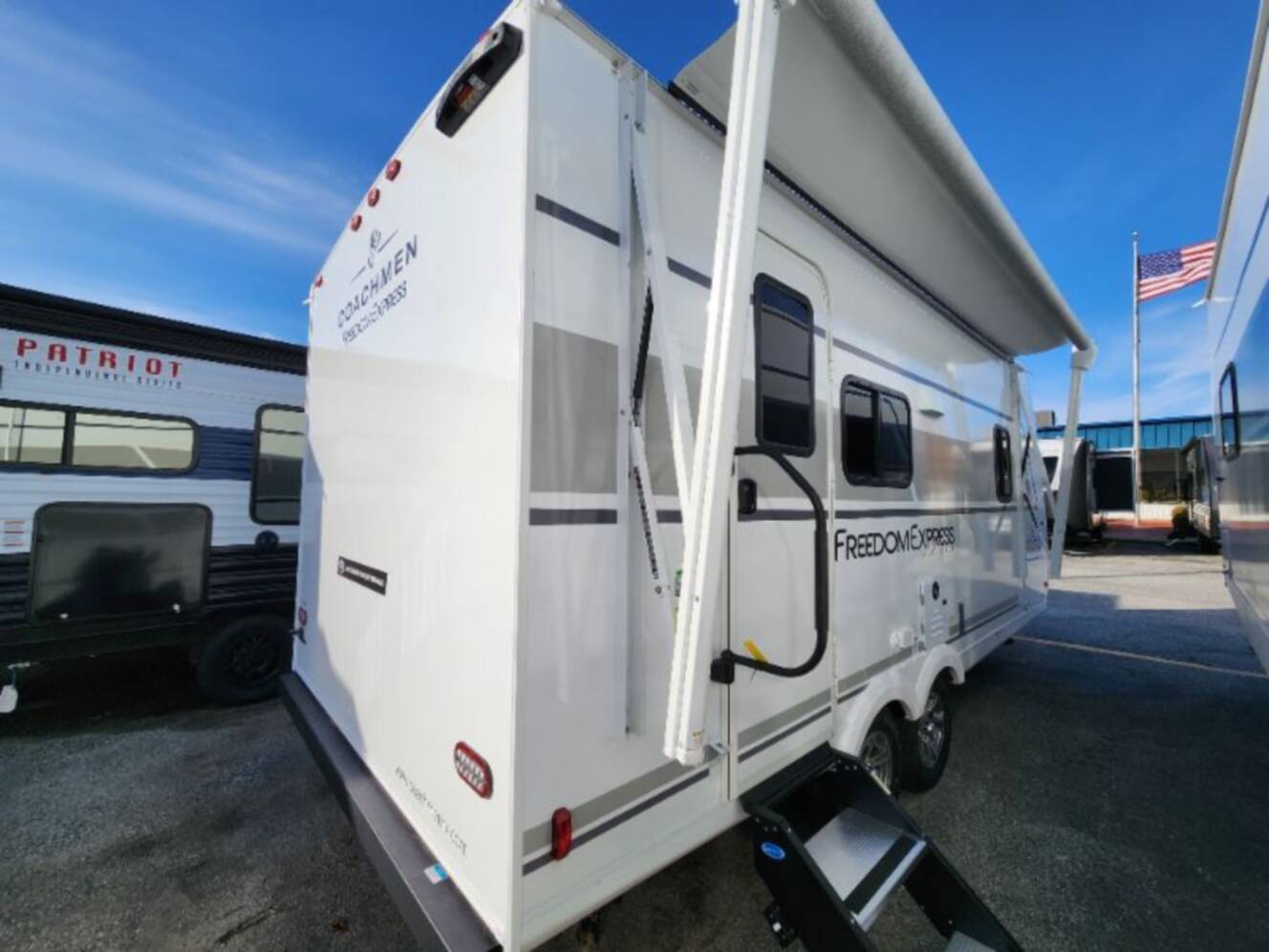 A photo of this 2025 Coachmen Freedom Express Select 19SE
