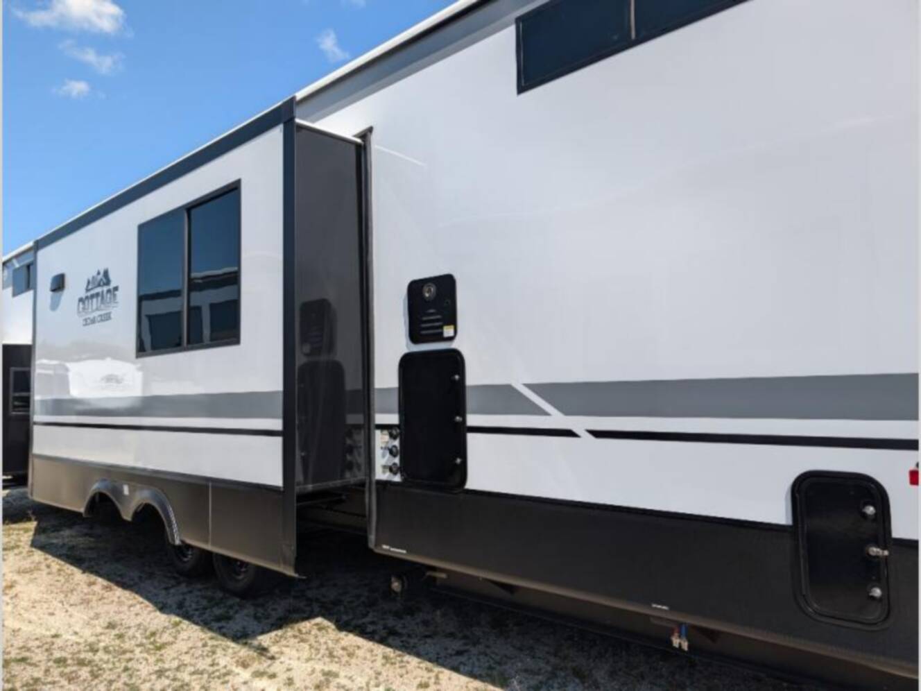 A photo of this 2026 Jayco Jay Flight SLX 140TB