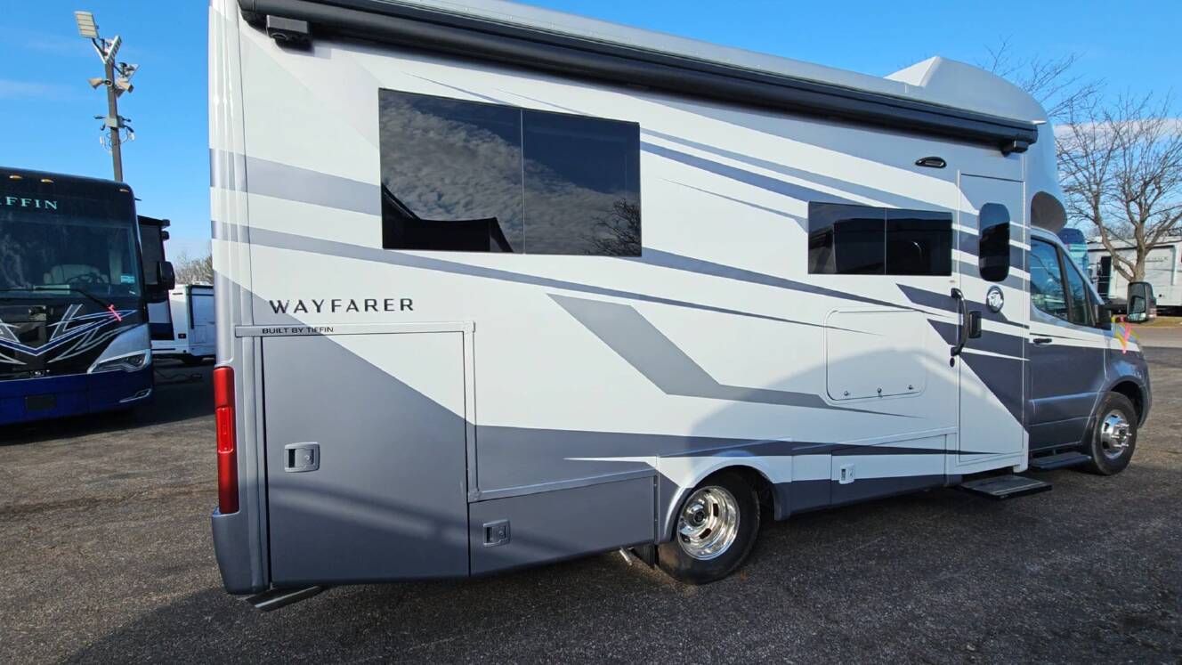 A photo of this 2026 Tiffin Motorhomes WAYFARER 25 XLW