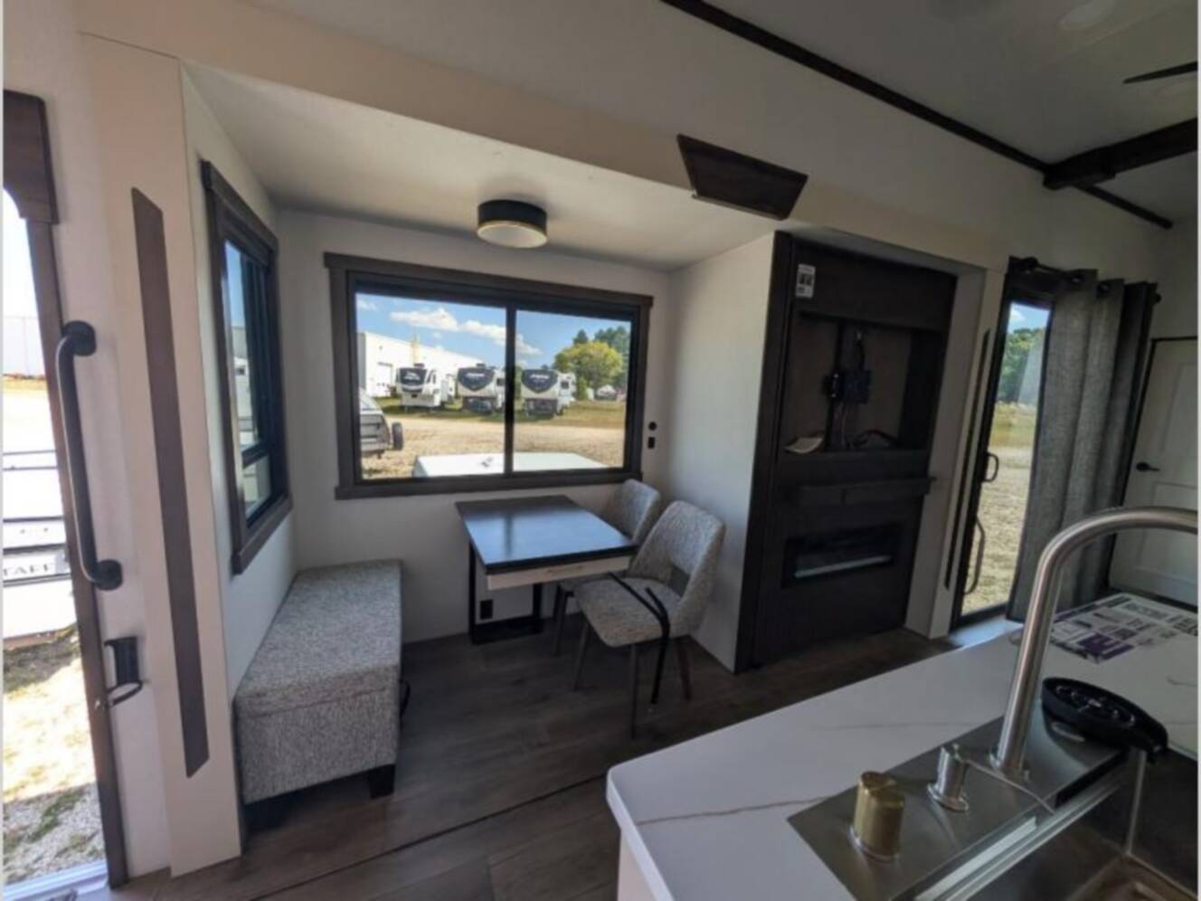 A photo of this 2026 Jayco Jay Flight SLX 140TB