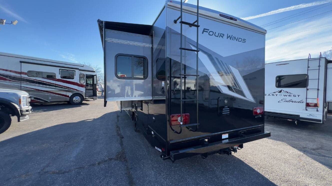 A photo of this 2026 Thor Motor Coach Four Winds 29K