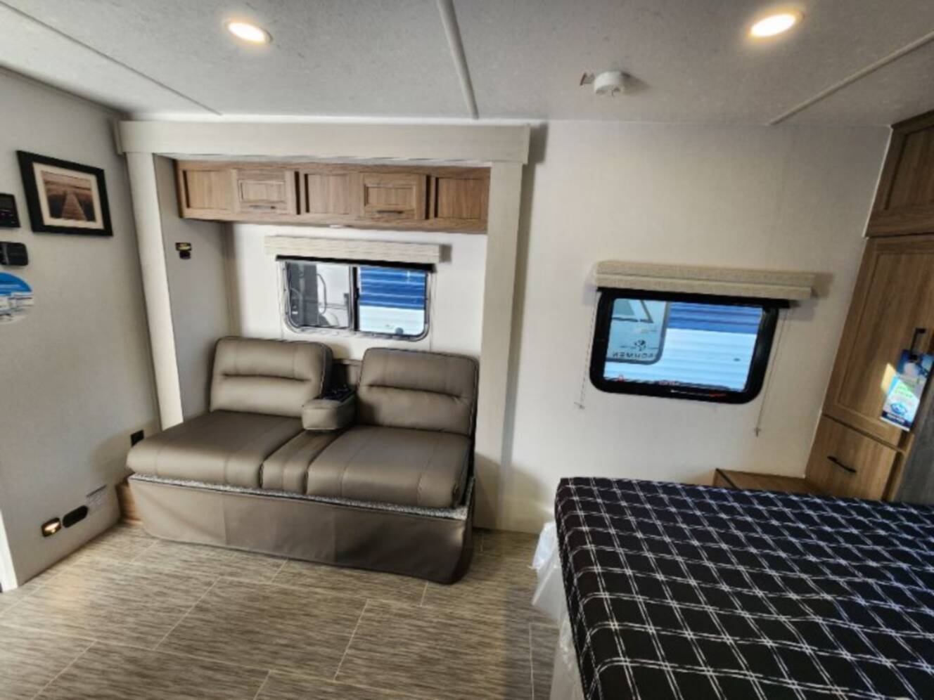 A photo of this 2025 Coachmen Freedom Express Select 19SE