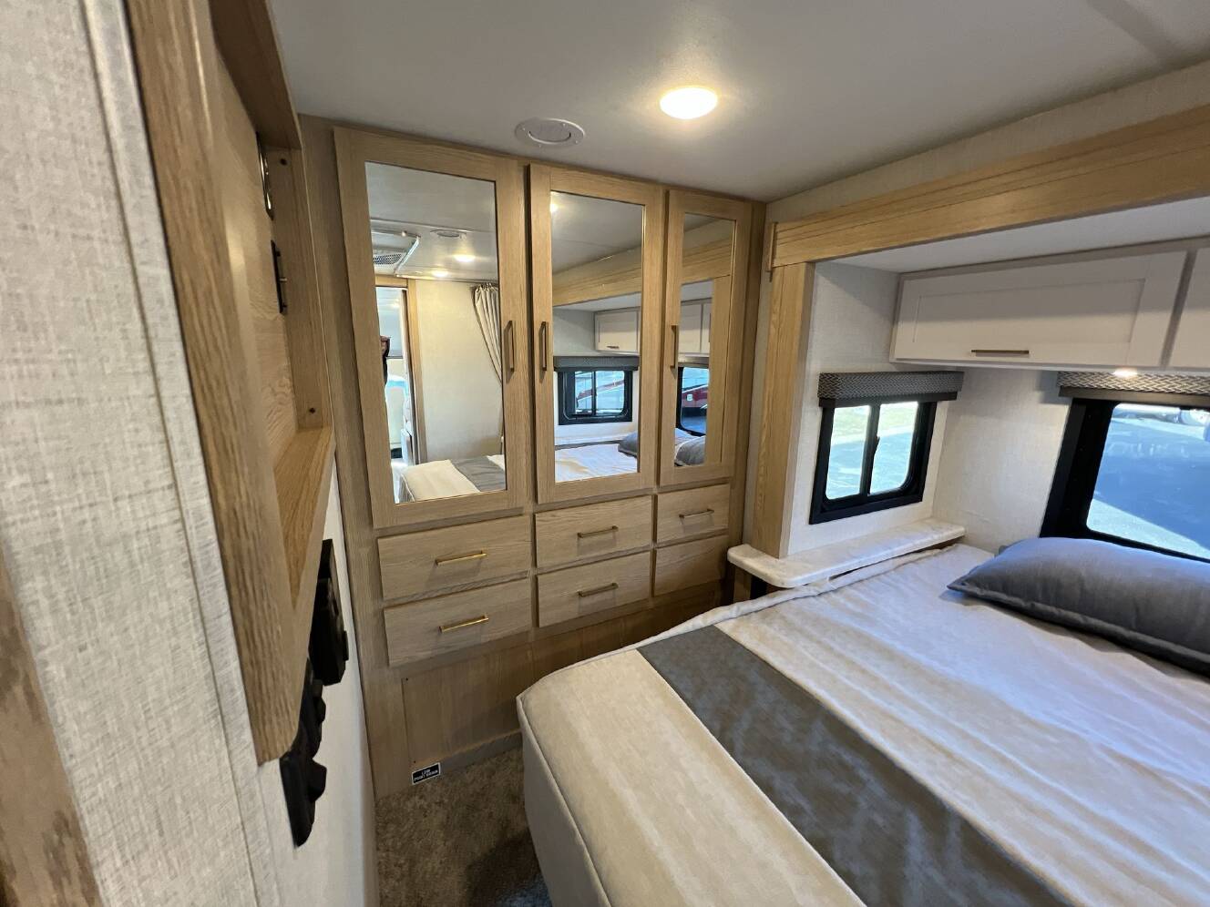 A photo of this 2026 Thor Motor Coach Four Winds 29K