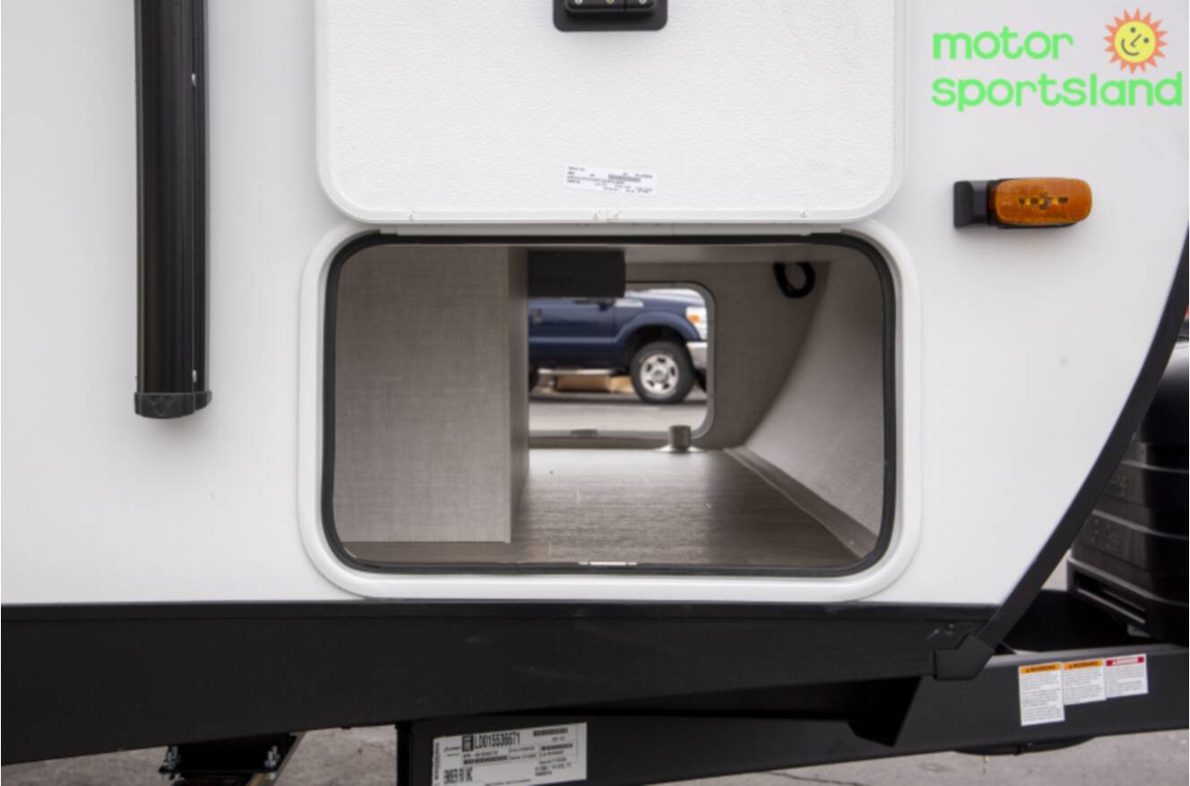 A photo of this 2026 Ember Rv E-Series 19ETS