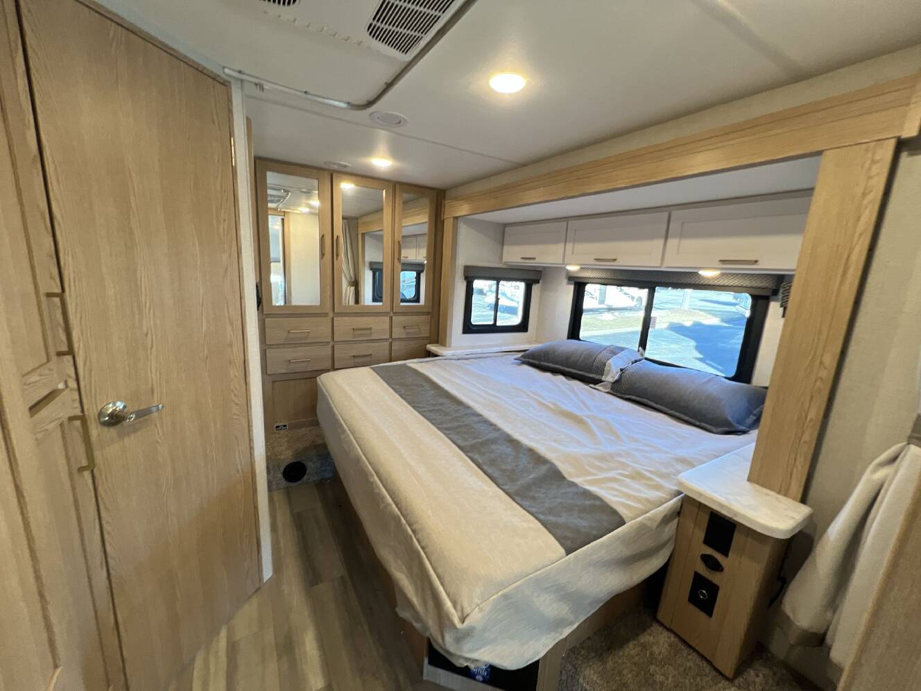A photo of this 2026 Thor Motor Coach Four Winds 29K